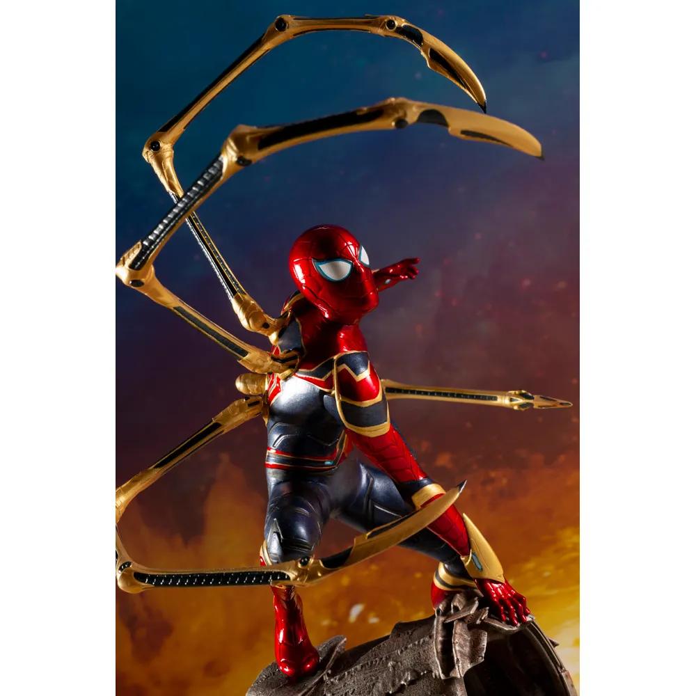 AVENGERS INFINITY WAR: Iron Spider ArtFX  PVC Statue