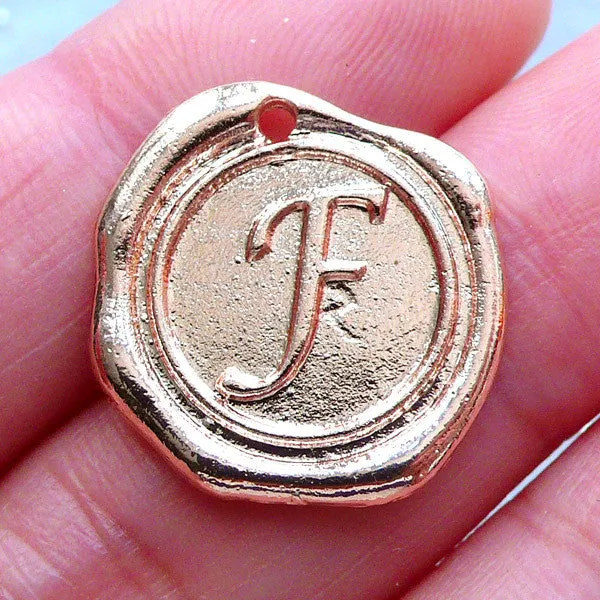 Initial Wax Seal Charms | Letter Tag | Round Alphabet Pendant | Personalized Jewelry Making (1 piece / Rose Gold / 18mm x 19mm)