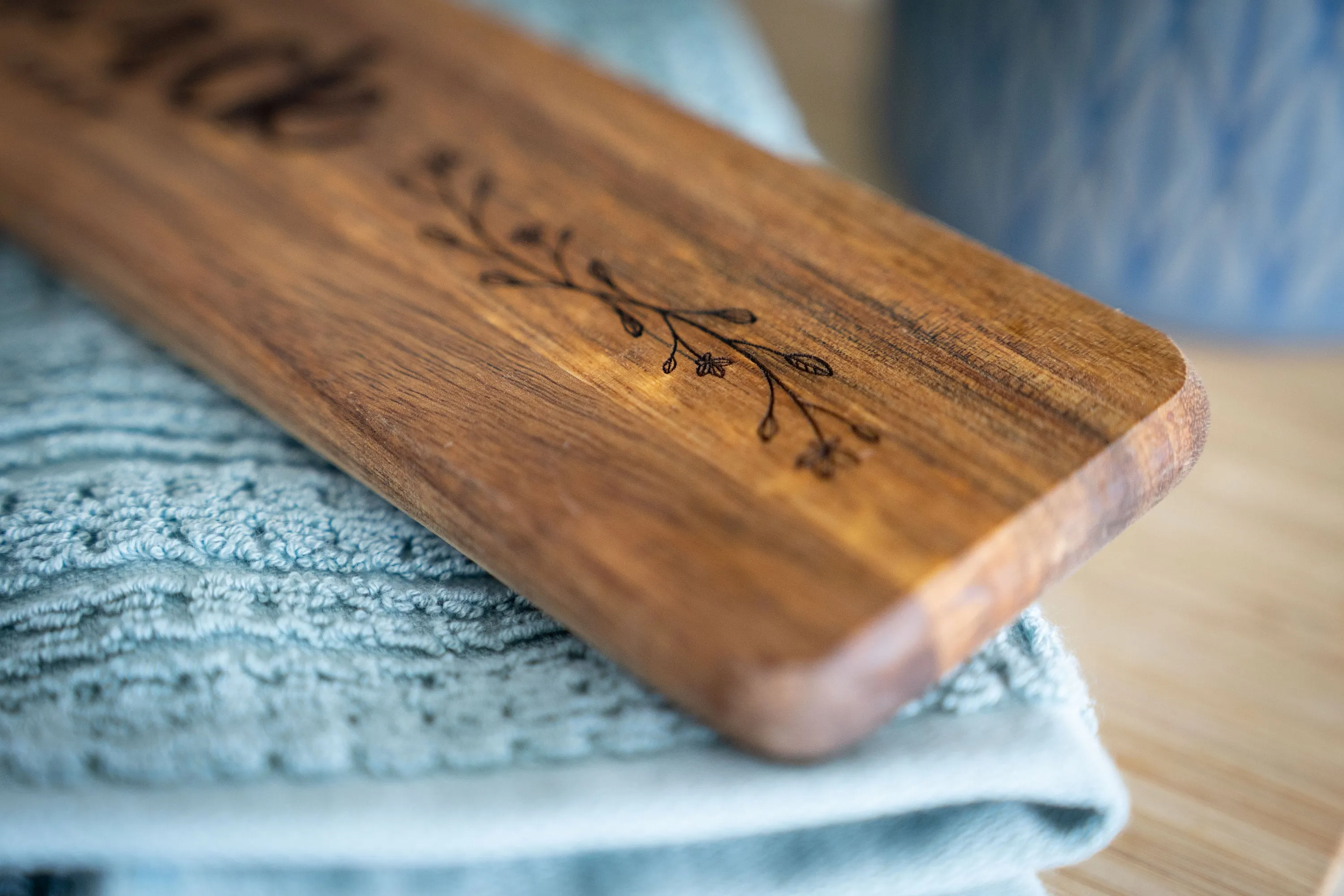 Large Custom Cutting Board, Engraved Wedding Cutting Board, Engraved Anniversary Gift, Personalized Wedding Gift, Custom Wedding Gift