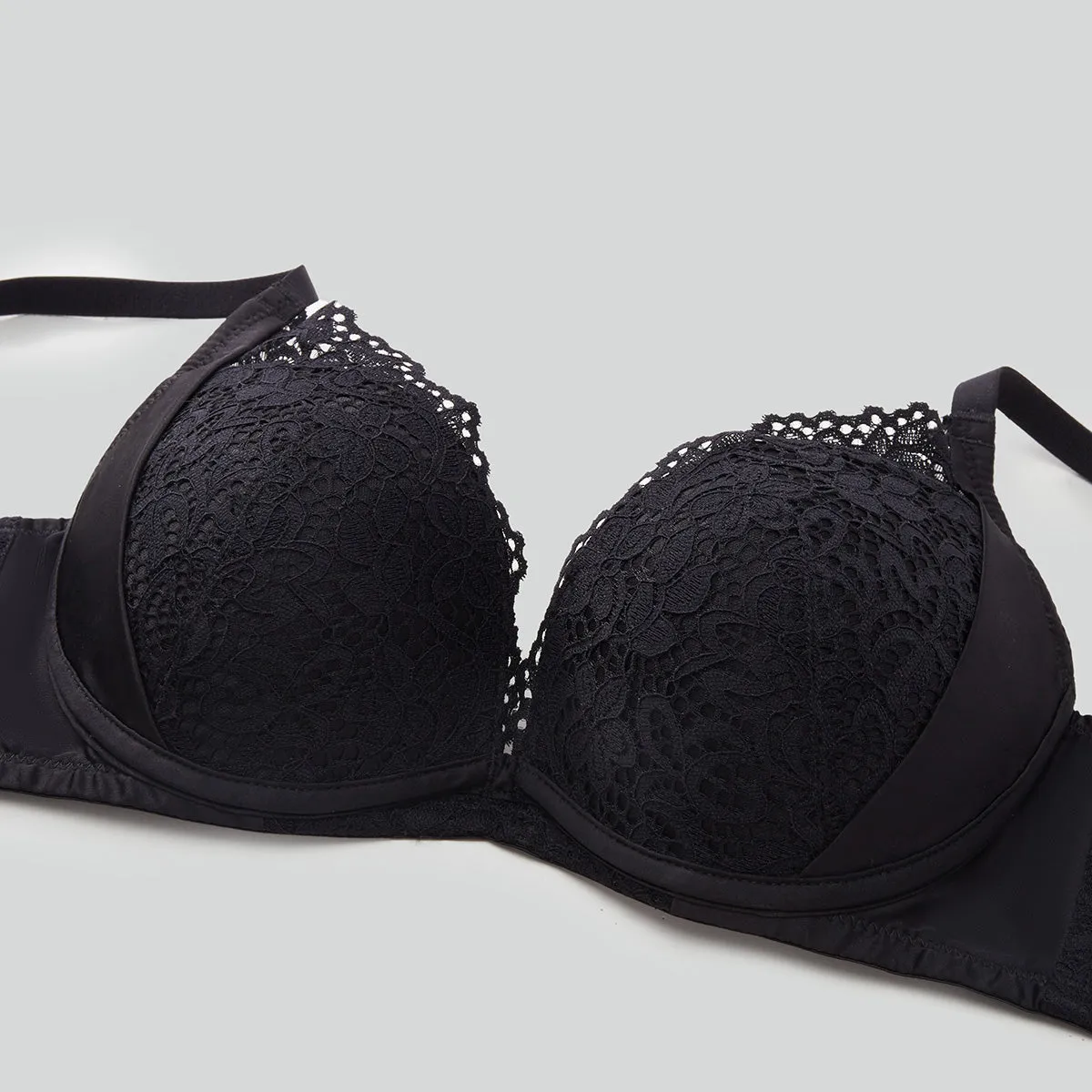 Le Mystere Push-Up Demi