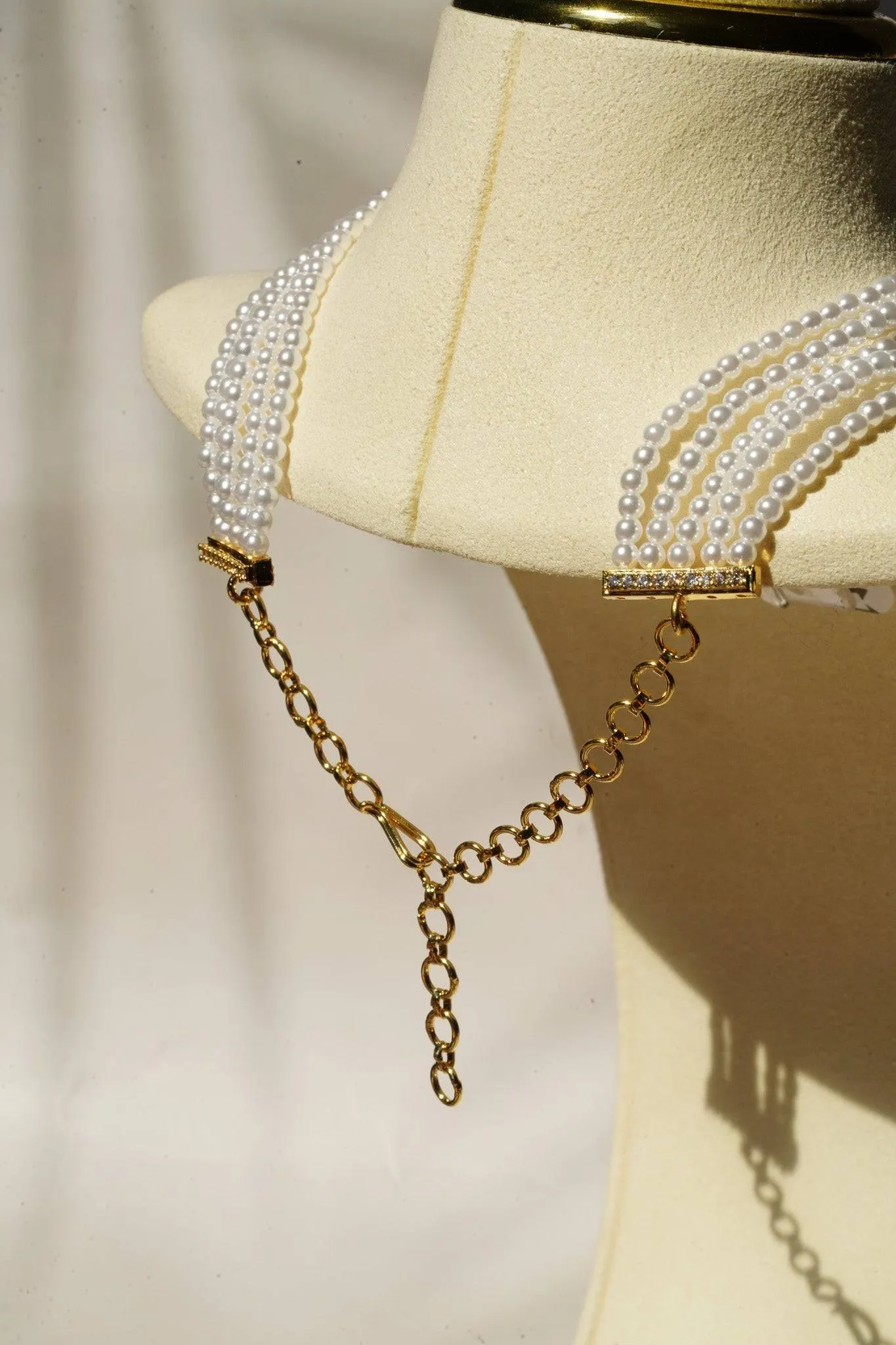 Luna - Chic Gold-Plated Choker Necklace Set