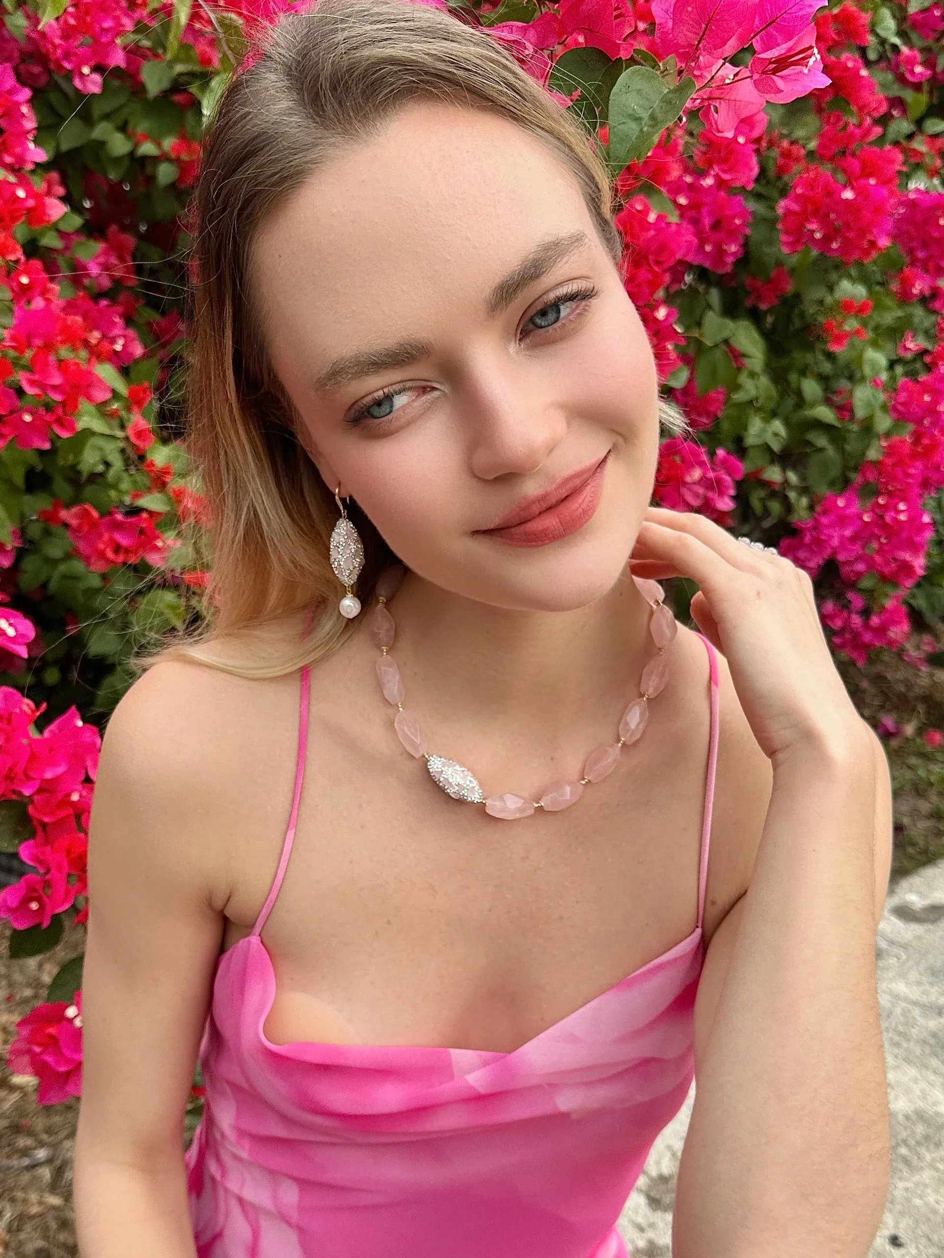 Rose Quartz Elegance Necklace LN010